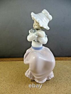 1049 Big Hug Nao Lladro Spain Porcelain Figurine Peasant Girl With Puppy Dog