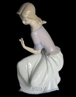 12 NAO-Lladro Spring Reflections, lady with flower, #1392G, Spain, 2000