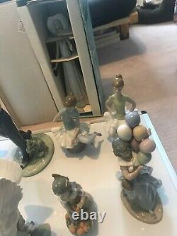 12 Original Lladro figurines in mint condition NO RESERVE Job Lot