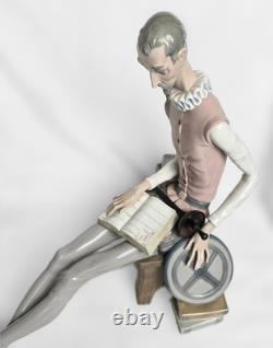 14x17 Vintage NAO Lladro Don Quixote Reading Figurine, Spain, c. 1990s