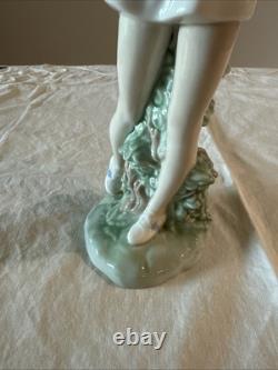 1984 Nao Pottery Doll Figurine Lladro Sister Brand Golf Blonde Blue Eye Girl