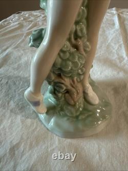 1984 Nao Pottery Doll Figurine Lladro Sister Brand Golf Blonde Blue Eye Girl
