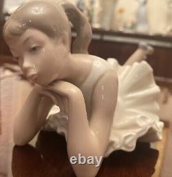 1992 Pensive Ballet Ballerina NAO By LLADRO, Figurine By Vincente Martinez