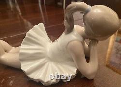 1992 Pensive Ballet Ballerina NAO By LLADRO, Figurine By Vincente Martinez