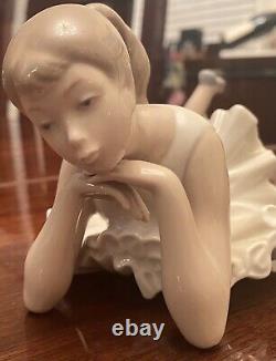 1992 Pensive Ballet Ballerina NAO By LLADRO, Figurine By Vincente Martinez