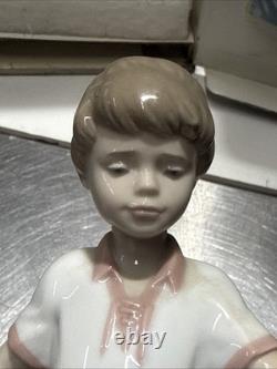 1994 Lladro BOY with Soccer Practice Ball Jersey Player 6198 Fig. Mint Condition