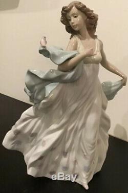 1994, Lladro, Summer Serenade Porcelain Figure By Regino Torrijos 6190