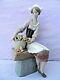 1st QUALITY LARGE RARE LLADRO FIGURINE SITTING DUTCH GIRL WITH BASKET OF FLOWERS