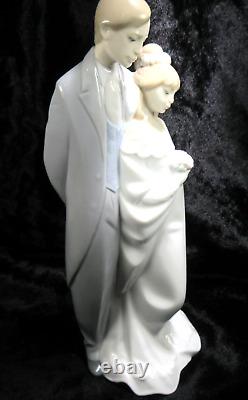 2002 NAO Lladro Bride & Groom Love Always Hand Made Porcelain Valencia Spain