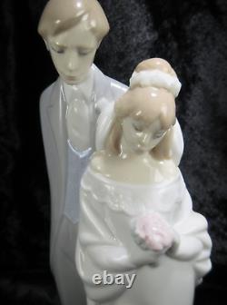 2002 NAO Lladro Bride & Groom Love Always Hand Made Porcelain Valencia Spain