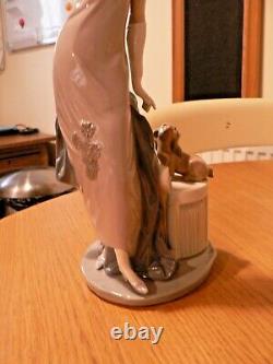 A Lovely Large Boxed Lladro 5174 Couplet Lady 1920 Flapper Girl Figure