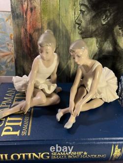 Antique Pair of Sitting Spanish Porcelain Ballet Dancers Figurines Nao By Lladro
