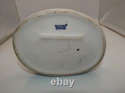 Attractive Collectable Lladro Spain Figure 5823 Socialite Of The 1920's