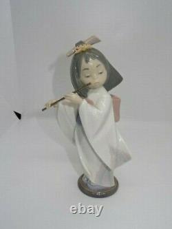 Attractive Collectable Lladro Spain Figure 6150 Playing The Flute