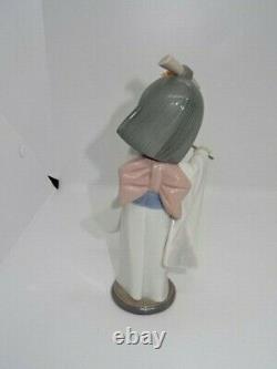 Attractive Collectable Lladro Spain Figure 6150 Playing The Flute