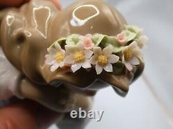 Attractive Collectable Lladro Spain Figure 6401 Dreams Of A Summer Past