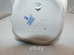 Attractive Collectable Lladro Spain Figure 6552 Pretty Pinwheel