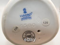 Attractive Collectable Lladro Spain Figure 6580 Garden Dance