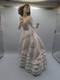 Attractive Collectable Lladro Spain Figure 6650 Quinceanera