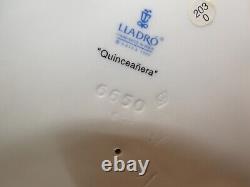 Attractive Collectable Lladro Spain Figure 6650 Quinceanera