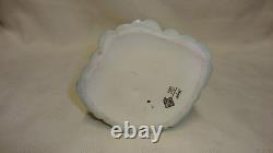 Attractive Lladro Spain Nao Figure Woman With Shawl & Bag