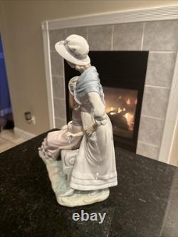Authentic Extra Large Lladro Ladies Talking Figurine 1980 Flawless Rare 5042