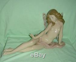 BEAUTIFUL 1st QUALITY LLADRO PORCELAIN NUDE BUTTERFLY WINGED YOUNG LADY NO. 1402