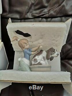 BOXED Lladro BASHFUL BATHER No. 5455 MINT