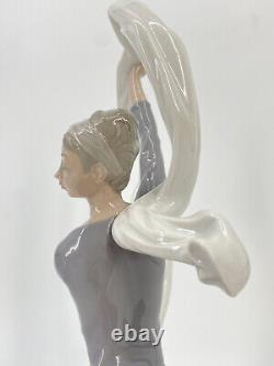 Ballerina Dancer Figure Lladro Nao Spain Vintage Porcelain