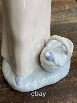 Bashful Girl with Straw Hat Lladro #5007 & NAO Lladro Girl with Puppy Basket Vintage