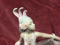 Beautiful Large Lladro Figurine Grand Dame #1568 Retired 1992 Ex Con