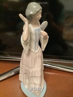 Beautiful Lladro NAO Figurine Girl with Mirror Porcelain Ceramic