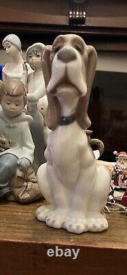 Beautiful Lladro Nao Dog Figure