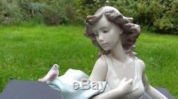 Beautiful vintage Lladro Spain Summer Serenade 31cm Girl Figurine no. 6193