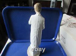 Boxed 708 Large Lladro / Nao Figure 0708 Male Doctor 13 3/4 Tall Excellent