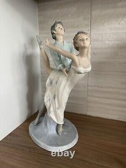 Boxed NAO LLADRO BALLET DANCERS FIGURE DANCING ON A CLOUD 400 FRANCISCO CATALA