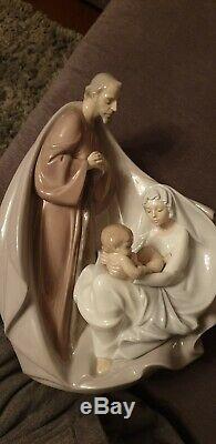 Christmas LLADRO Porcelain BIRTH OF JESUS (01006994)