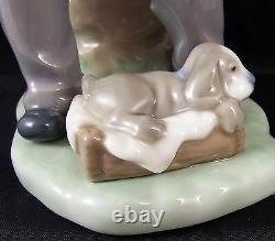 Cute Lladro Nao Figure Homesick Friend Boy with Puppy 1079