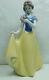Disney NAO Fine China Porcelain Figurine 02001680 Snow White Snow White Lladro