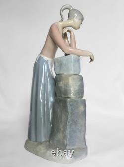 Early NAO-Lladro Woman withdove at Stone Fountain Figurine, #154, Spain, 1970th