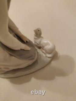 Figurines lladro nao porcelain china figure 21cm