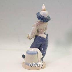 Good Condition Lladró's sister brand NAO Clown Figurine Made in Spain NAO