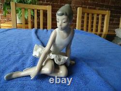 Job lot 4 porcelain china figurines figures Nao Lladro as mint MAY SPLIT