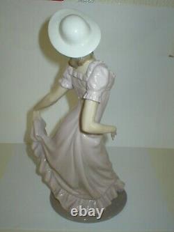 LARGE 11.3/4in LLADRO NAO FIGURE ELEGANT LADY IN PINK DRESS WITH HAT FIGURINE