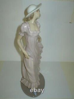 LARGE 11.3/4in LLADRO NAO FIGURE ELEGANT LADY IN PINK DRESS WITH HAT FIGURINE