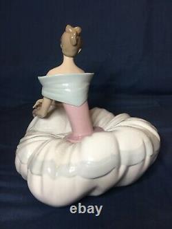 LARGE VINTAGE NAO BY LLADRO FIGURINE HOPE 1266 Mint Condition