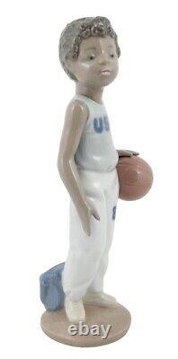 LLADRO 1994 Basketball Player NAO Figurine #1226