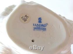 LLADRO 8031 SEA SLUMBER 1st QUALITY PORCELAIN FIGURINE NAKED SLEEPING BABY