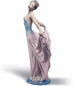 LLADRO Dancer Woman Figurine. Porcelain Figure. New in Box 1005050