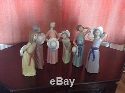 LLADRO GIRLS with HATS & BOWS